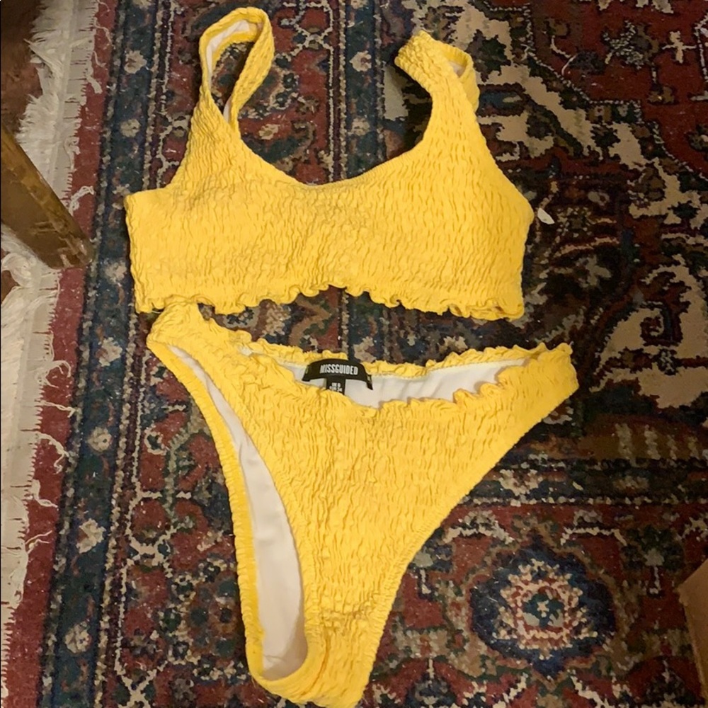 Missguided crinkle bikini